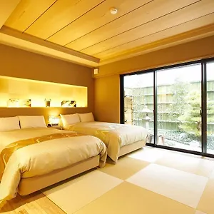*** Hotel Rakurakuan Japan